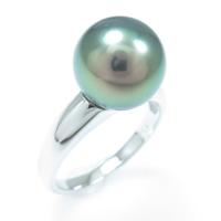 K18WG クロチョウパールリング