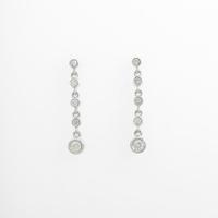 K18WG ダイヤモンドピアス