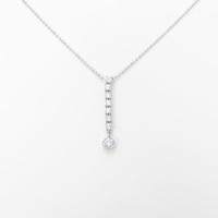 LINE ダイヤモンドネックレス