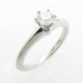 ティファニー クラッシックソリティア リング0．23ct