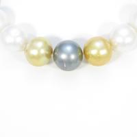 シルバークラスプ シロチョウパールネックレス