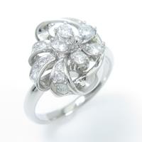 PT フラワー ダイヤモンドリング