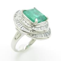 PT エメラルドリング