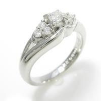 ポーラ ダイヤモンドリング