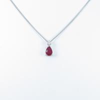 PT ルビーネックレス