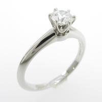 ティファニー クラシックソリティア リング 0．40ct