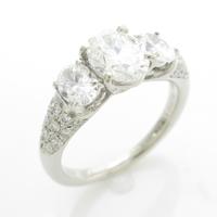 プラチナダイヤモンドリング 1．02ct・D・SI2・オーバルカット10％引き