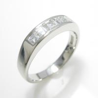 PT ダイヤモンドリング