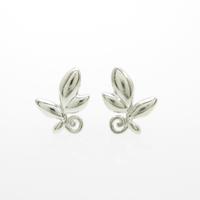 ティファニー オリーブリーフ ピアス