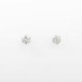 プラチナダイヤモンドピアス 0．300ct・0．303ct・I・SI2・VG