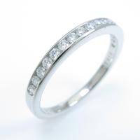 ティファニー ハーフサークル チャネルセッティング リング