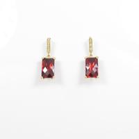 K18YG ガーネットピアス