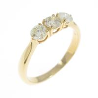 K18YG スリーストーン ダイヤモンドリング