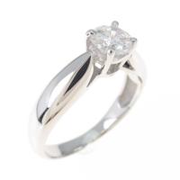 ショーメ プリュム リング 0．41ct・E・VVS2