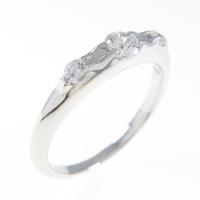 K18WG スリーストーン ダイヤモンドリング