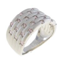 PT ダイヤモンドリング