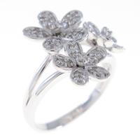 K18WG フラワー ダイヤモンドリング