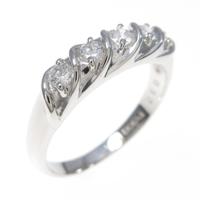 PT ダイヤモンドリング