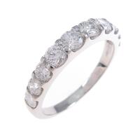 PT ハーフエタニティ ダイヤモンドリング