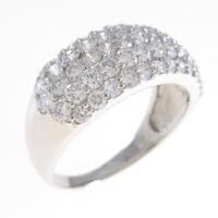 PT パヴェ ダイヤモンドリング