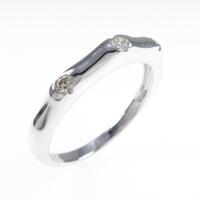 K18WG スリーストーン ダイヤモンドリング