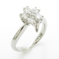 PT フラワー ダイヤモンドリング