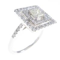 K18WG ダイヤモンドリング