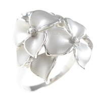 PT フラワー ダイヤモンドリング