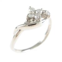 PT フラワー ダイヤモンドリング