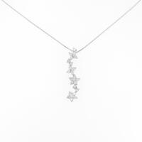 K18WG フラワー ダイヤモンドネックレス