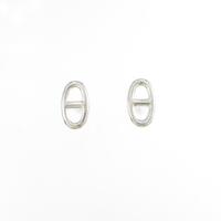 エルメス シェーヌ ダンクル ベリースモール ピアス