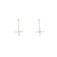 【新品】K18YG フラワー ダイヤモンドピアス