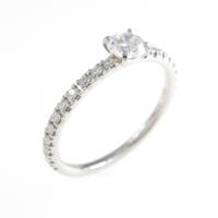 ブシュロン ミニ ビーラブド リング 0．21ct・D・VVS2・EXT