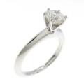 ティファニー クラシック ソリティア リング 0．65ct