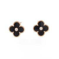 ヴァンクリーフ＆アーペル アルハンブラ ピアス