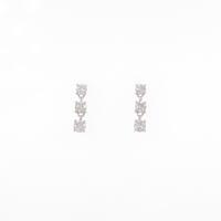 K18WG スリーストーン ダイヤモンドピアス