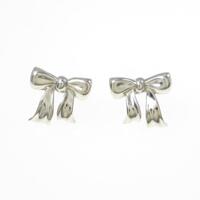 ティファニー リボン ピアス