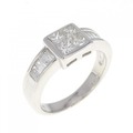 PT ダイヤモンド リング 0.89CT