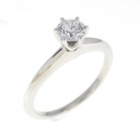 ティファニー クラシックソリティア リング 0.31CT E VS2 3EXT