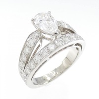 ショーメ ジョゼフィーヌ ティアラ リング 1.01CT D VS2 ペアシェイプ