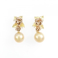 K18YG/K18PG ローズ 白蝶パール ピアス 9.6mm