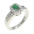 PT エメラルド リング 0.22CT