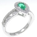 PT エメラルド リング 0.27CT