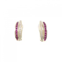 750YG ルビー ピアス/イヤリング 1.09CT