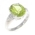 K18WG ペリドット リング 2.50CT