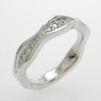 イノーヴェ ダイヤモンドリング