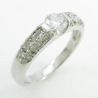 K18WG ダイヤモンドリング