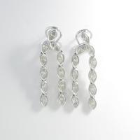 750WG ダイヤモンドピアス