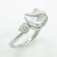 K18WG ハート ダイヤモンドリング