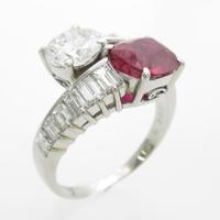 プラチナルビーリング 2．081ct・1．814ct・D・VS1・GOOD